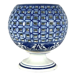 Large Chinese Blue and White Floral Reticulated Porcelain Candle Holder or Pot Pourri Holder For Sale