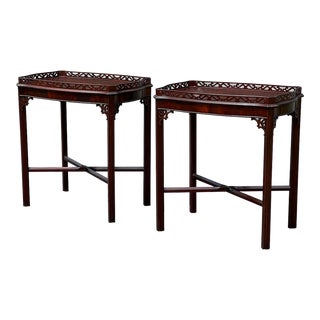 1980s Pair Vintage Flame Mahogany Chippendale Style End Tables For Sale