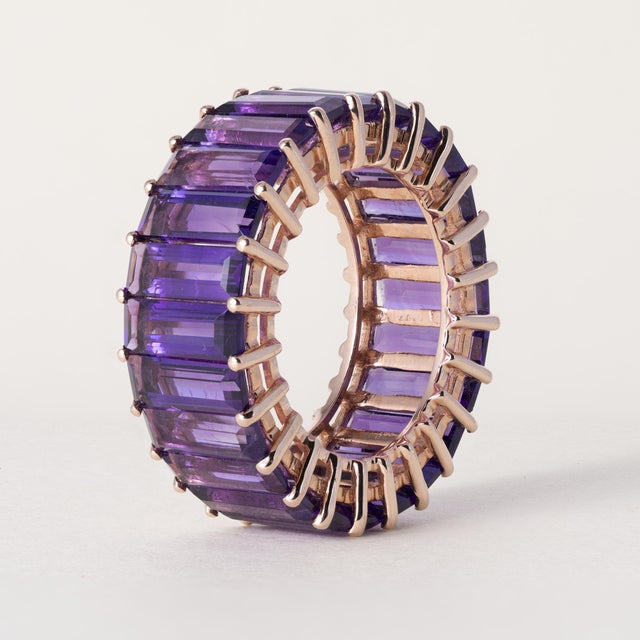 Modern 1990s Effy 14k Rose Gold 6 Carat Amethyst Elongated Baguette Cut Eternity Ring Band, Size 6.75 For Sale - Image 3 of 8