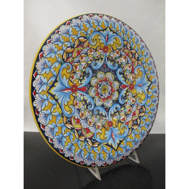 Deruta Italian Deruta Gialletti Majolica Pottery Serving or Wall Plate For Sale - Image 4 of 8
