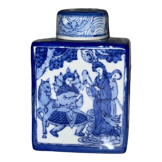 Early 20th Century Antique Chinese Export Porcelain Tea Caddy For Sale