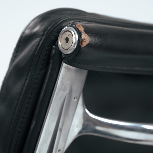 Brown EA217 Softpad Desk Chair by Charles and Ray Eames for Herman Miller For Sale - Image 10 of 18