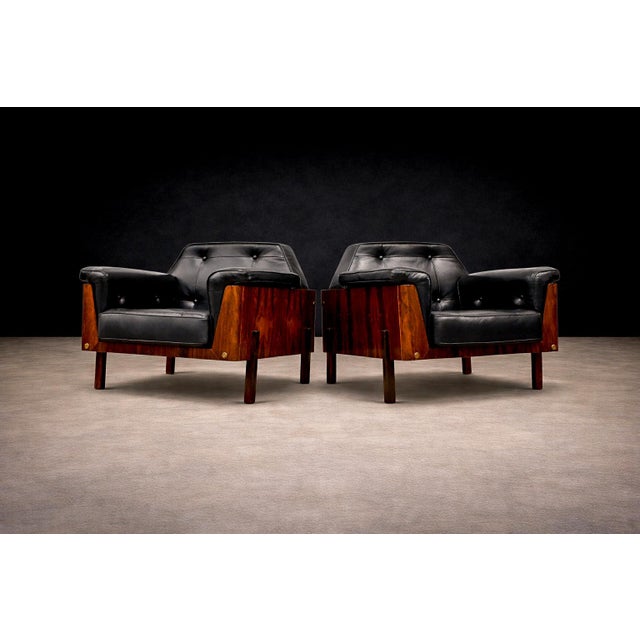 Mid-Century Modern Pair of Armchairs in Rosewood & Black Leather, Bertomeu, 1960s For Sale - Image 3 of 11