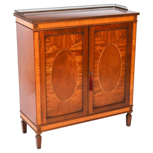 George III Revival Buffet, 1900s For Sale - Image 13 of 13