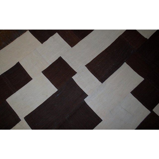 1970s, Handmade Vintage Turkish Patchwork Kilim 6.11' X 5.3' For Sale In New York - Image 6 of 6