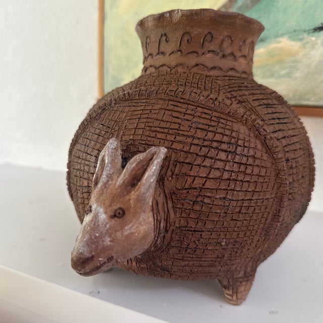 Terra Cotta Mid-Century Terracotta Studio Pottery Armadillo Effigy Vessel – Pre-Columbian Style For Sale - Image 8 of 8