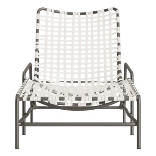 Brown Jordan Kantan Aluminum Suncloth Chaise Lounge, Mica frame with White fabric For Sale
