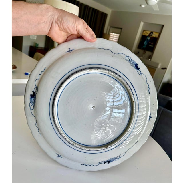 Large Japanese Imari Scallop Edge Porcelain Charger For Sale - Image 11 of 12