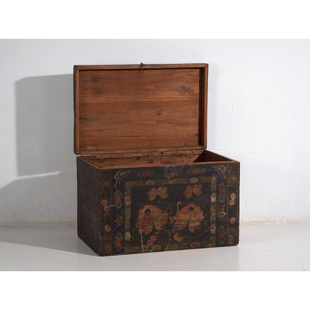 Antique Opera Chest with Lotus Flowers, China, 1900s For Sale - Image 3 of 10