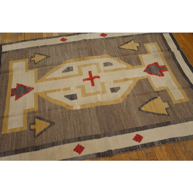 1920s Gray White Abstract Geometric Antique American Navajo Flat Weave Rug 3'10" X 5'8" Wool Carpet For Sale - Image 4 of 6