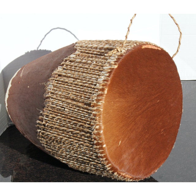 Tribal Embuutu Dual-Hide Drum Mid-Century Vintage Baganda Uganda For Sale - Image 9 of 13