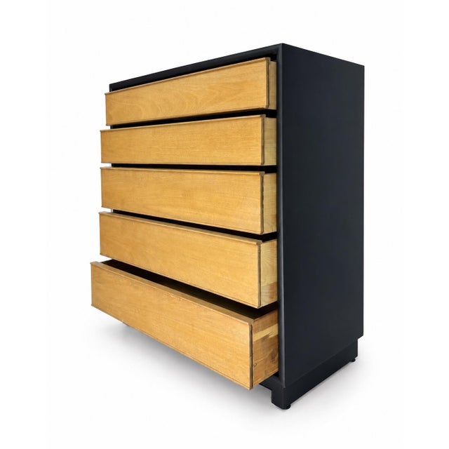 Kroehler Vintage Kroehler Mid-Century Modern Chest of Drawers For Sale - Image 4 of 8