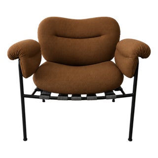 Fogia Bollo Lounge Chair – Contemporary Scandinavian Design (Circa Late 2010s–Early 2020s) For Sale