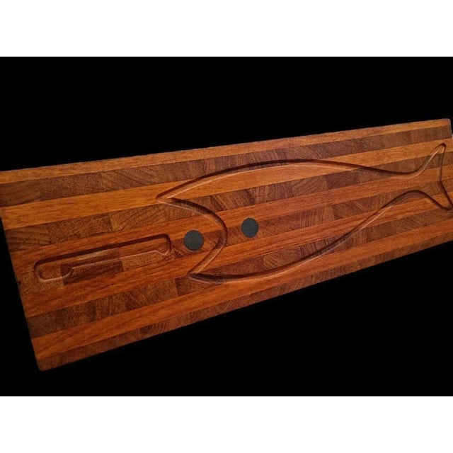 Cutting Board or Serving Dish in Solid Teak from Digsmed, Denmark For Sale - Image 4 of 7