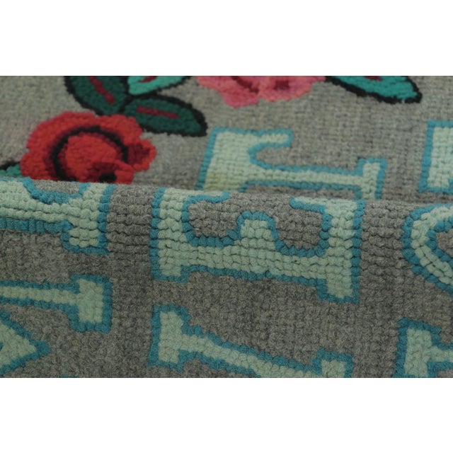 Antique Hooked Rug With “Home Sweet Home” Quote & Flowers - Rug & Kilim For Sale In New York - Image 6 of 7