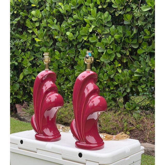 Art Deco Vintage 1980s Postmodern Cranberry Red Sculptural Wave Ceramic Table Lamps - A Pair For Sale - Image 3 of 10