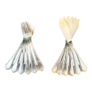 12 Piece French Silver Plated Fish Cultery by Sfam L’Orfèvrerie De Chambly, Filets Pattern, Circa 1920