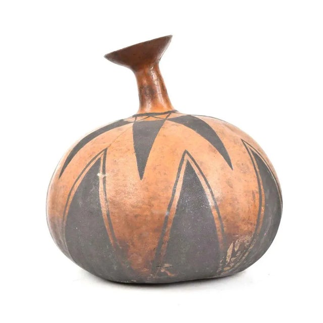 Tribal 19th Century Tutsi Ceremonial Gourd For Sale - Image 3 of 7