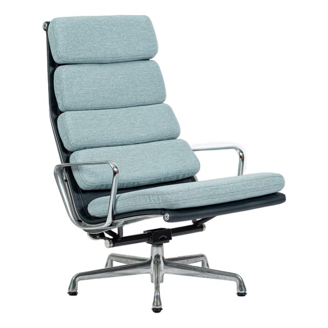 Eames Soft Pad Recliner for Herman Miller, Blue Gray Aluminum Group Lounge Chair For Sale