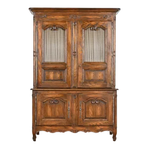 Baker Furniture French Provincial Louis XV Carved Oak Lighted Bar Cabinet, Circa 1960s