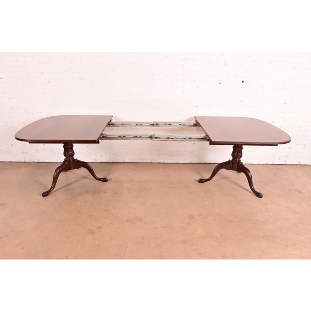 Brown Drexel Heritage Georgian Banded Flame Mahogany Double Pedestal Extension Dining Table, Newly Refinished For Sale - Image 8 of 12