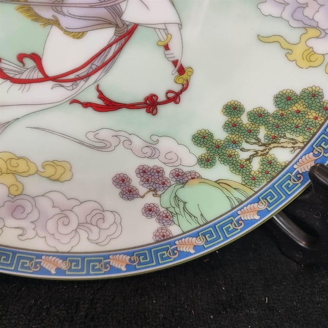 White Chinese Ceramic Plate,Famille Rose Porcelain Plate Hand Painted Figures Story Pattern For Sale - Image 8 of 11
