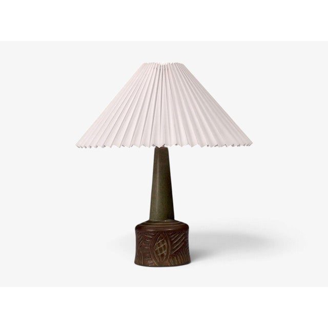 Mid-Century Modern 1960s Mid-Century Modern Pm Keramik, Tall Table Lamp, Green and Brown Carved Ceramic For Sale - Image 3 of 11