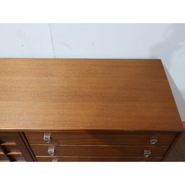 1960s Mid Century Modern Vintage Teak Sideboard Credenza in the Style of Younger For Sale - Image 12 of 14