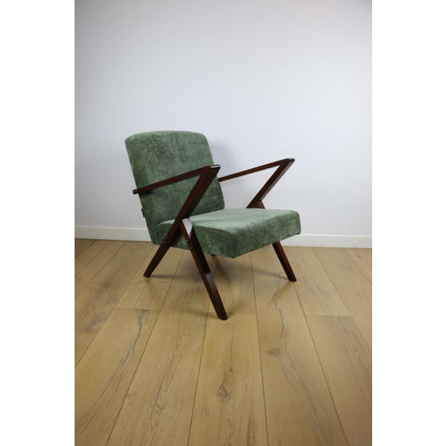 Vintage Loft Armchair in Olive Green with Finish, 1970 For Sale - Image 9 of 10