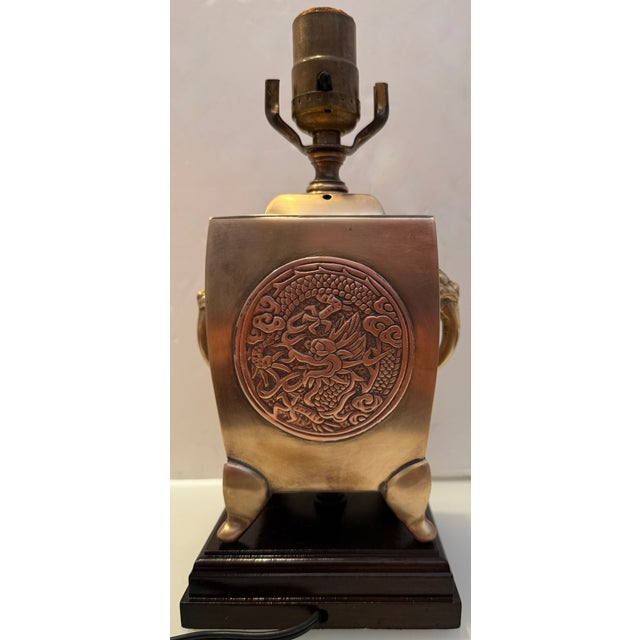 Chinoiserie Vintage Brass Chinoiserie Style Table Lamp From 60's For Sale - Image 3 of 11