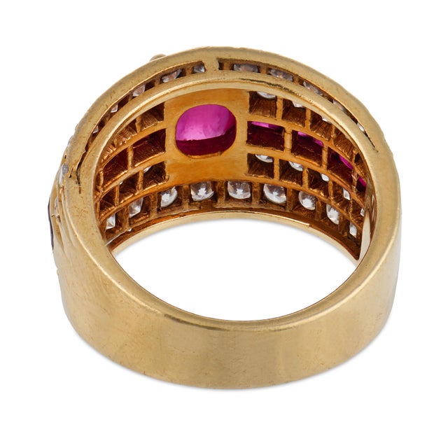 Vintage Ruby Diamond 14k Yellow Gold Ring, Size 4.75 For Sale In Los Angeles - Image 6 of 6