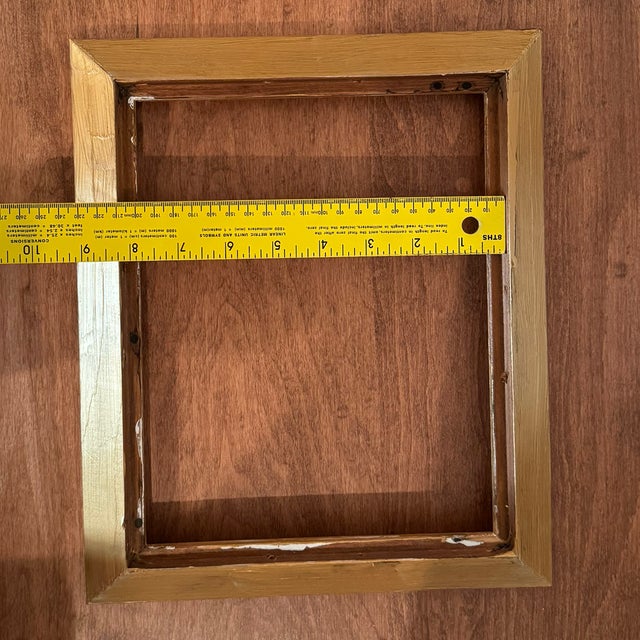 Vintage-Style Distressed Gold Wood Frame – Fits 8x10 For Sale - Image 4 of 4