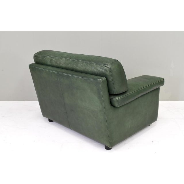 1970s Lounge Armchair in Green Patinated Leather from Roche Bobois, 1970 For Sale - Image 5 of 11