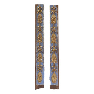 18th Century Friezes in Blue and Fine Gold Lacquered Carved Wood, Set of 2 For Sale