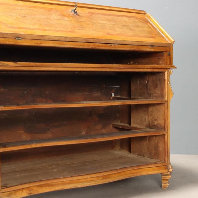 Walnut Bureau with Cherry Inlay For Sale - Image 11 of 13