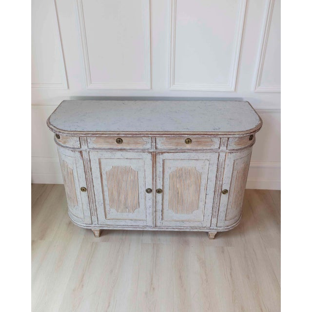 Off-white Swedish 19th Century Gustavian Style Four-Door Demi Lune Buffet, c. 1880 For Sale - Image 8 of 14