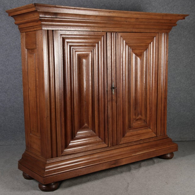 Antique Wave Cabinet in Oak, 1750 For Sale - Image 16 of 18
