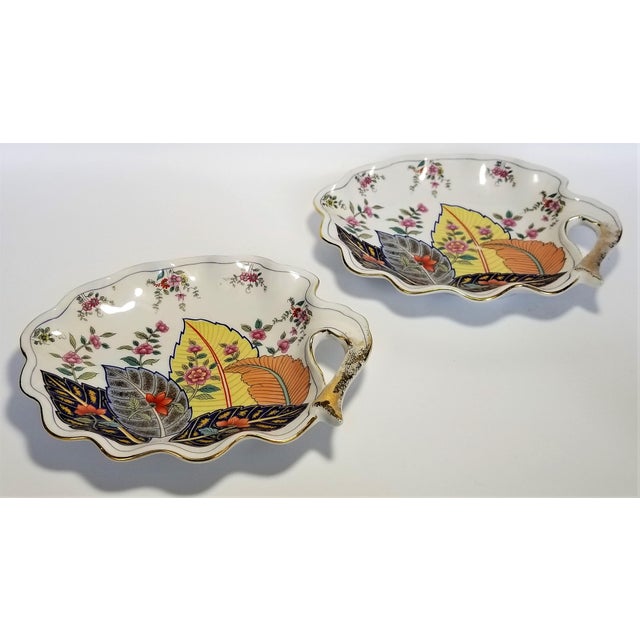 1970s Trays Chinese Tobacco Leaf Porcelain Pair For Sale - Image 5 of 12
