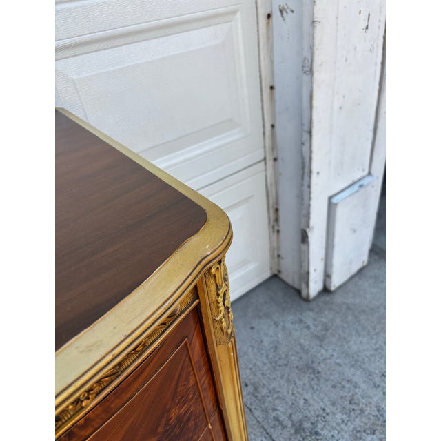 Mid 20th Century Mid 20th Century French Provincial Dresser | Hollywood Regency Burl Walnut Marquetry & Gilt Bombe Chest For Sale - Image 5 of 11