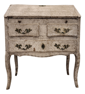 Provencal Louis XV Style Chest of Drawers, France, 19th Century
