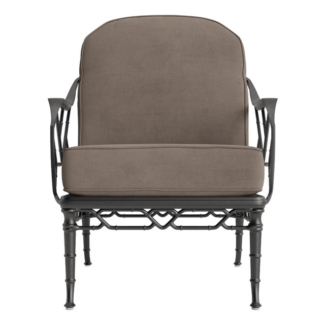 Brown Jordan Calcutta Lounge Chair, Textured Pewter frame with Fusion Taupe fabric For Sale