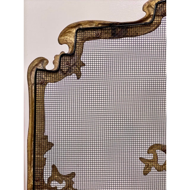 French Louis XVI Style Brass Fireplace Screen With Aged Patina Finish, 20th Century For Sale - Image 15 of 16