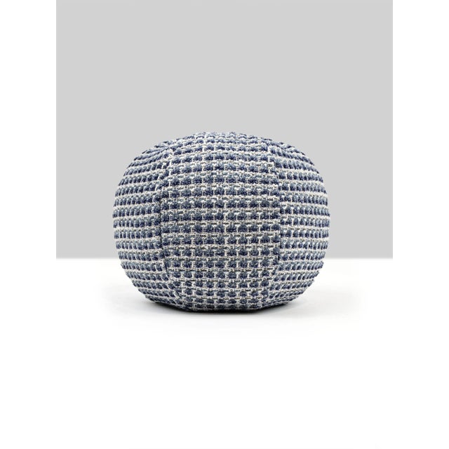 Contemporary The House Of Scalamandré Heatherton Circle Pillow In Navy For Sale - Image 3 of 3