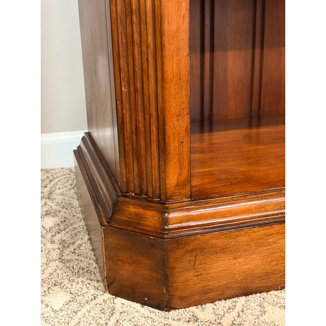 1990s Large 7-Tier Traditional Bookshelf For Sale - Image 4 of 6