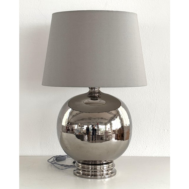 1960s Mid-Century Italian Ceramic Table Lamp in Silver Metallic by Ugo Zaccagnini, 1970s For Sale - Image 5 of 15