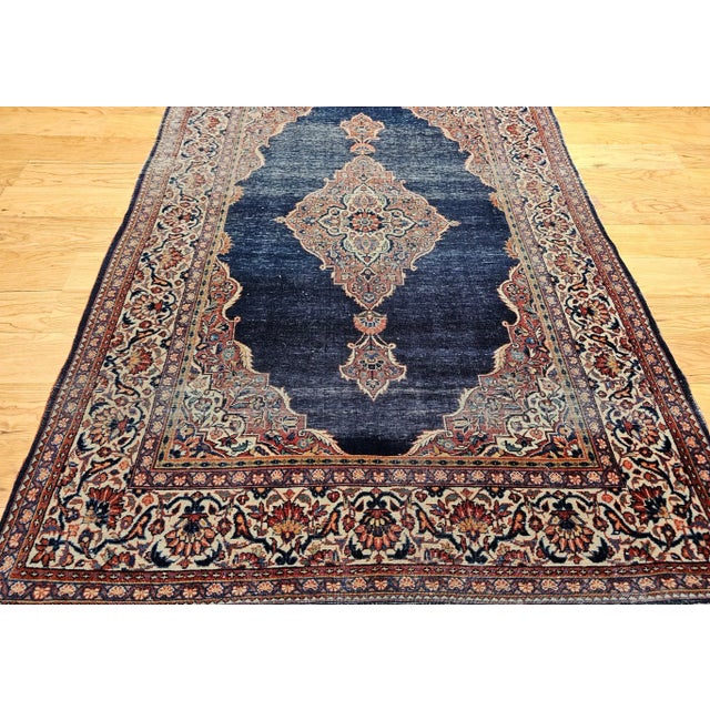 Vintage Persian Kashan Area Rug, Open Field Design, Hand-Knotted Wool, Navy & Ivory, 3’ X 5’ For Sale In Chicago - Image 6 of 12