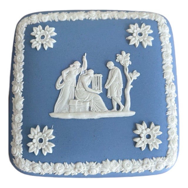 Mid to Late 20th Century Vintage Wedgwood Blue Jasperware Square Trinket Box For Sale