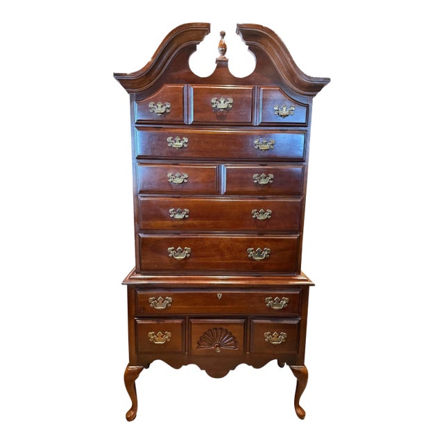 1990s American Drew Queen Anne Highboy – In Cherry Wood Bureau With Brass Accents For Sale