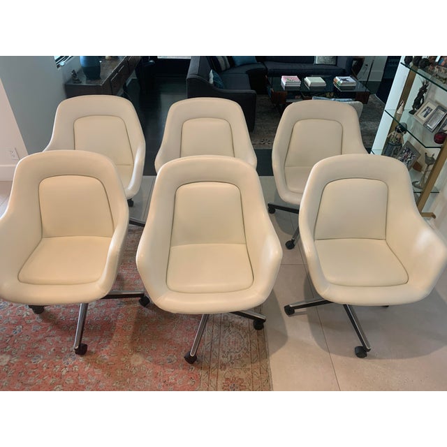 White 1968 Max Pearson for Knoll Swivel Chairs - Rare Set of 6 For Sale - Image 8 of 13
