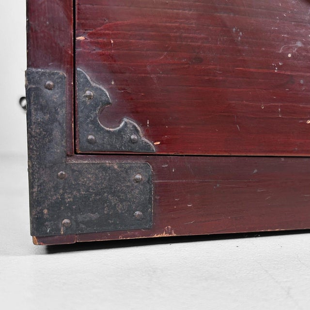 Antique Japanese Tansu Chest of Drawers, 1900s For Sale - Image 10 of 18
